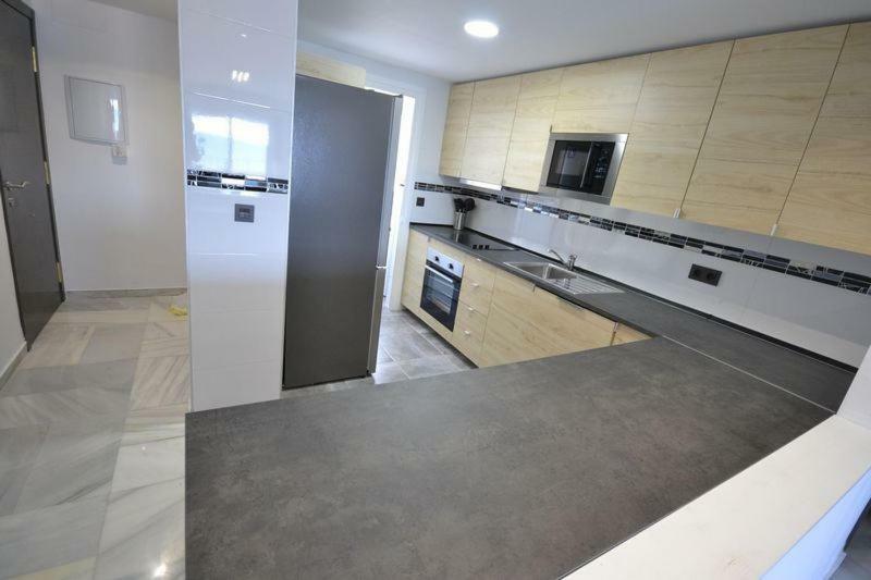 Apartamento Arena Beach Estepona Kültér fotó